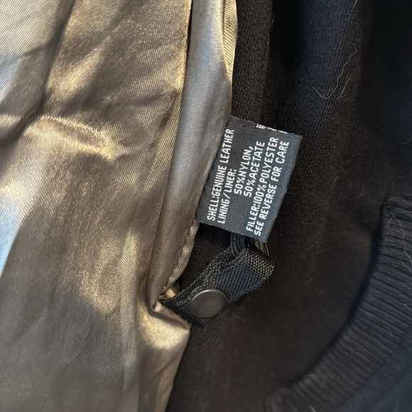 STS Ranchwear Black Leather Jacket w/ removable hooded inside jacket - Picture 4 of 5